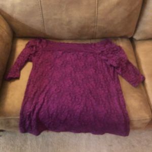 Torrid off the shoulder berry lace top DAMAGED 3